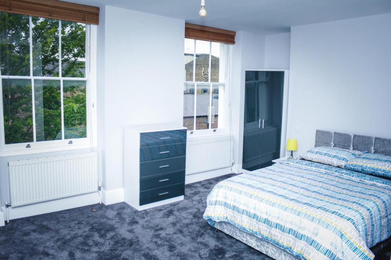Camden Guest House Double Bedroom With Super Large King Bed 伦敦 外观 照片